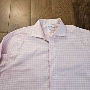 Brooks Brothers 17-6/7 346 Slim Fit Non Iron Pink Gingham Dress Shirt Men